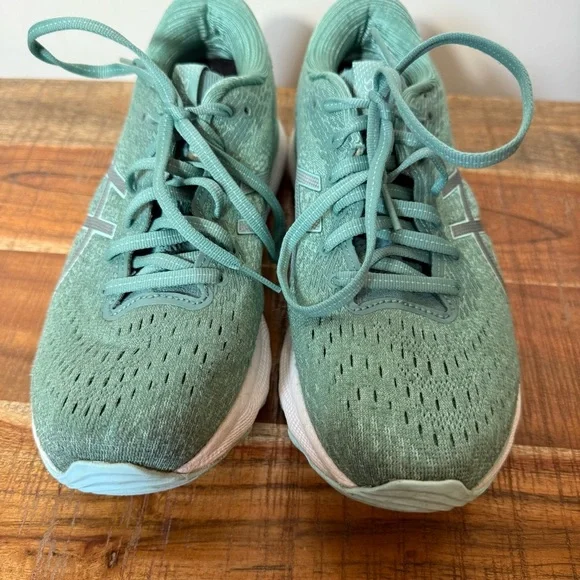 Asics Gel Nimbus 24 Green Athletic Shoes, Women’s 7.5 wide - Picture 6 of 9